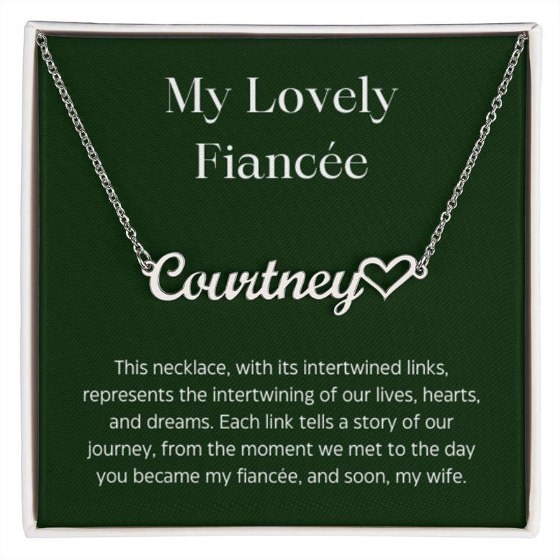 Graceful Elegance: Personalized Name Necklace Fiancée